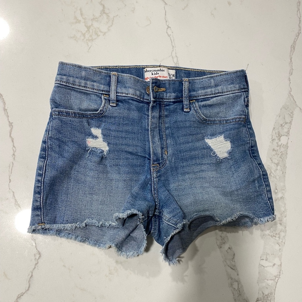Abercrombie Kids Denim Shorts size 13/14